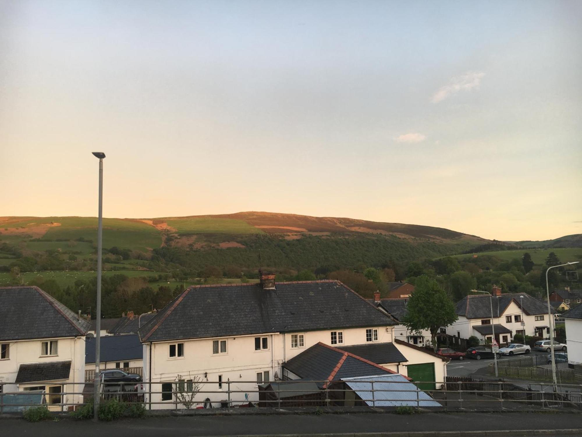 Bryn Derwen Bed & Breakfast Rhayader Bagian luar foto